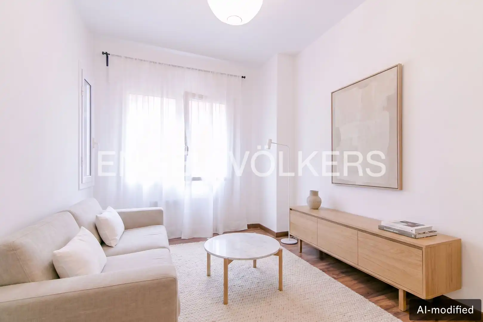 Sala de estar de Piso en venta en Barcelona con Calefacción y Amueblado