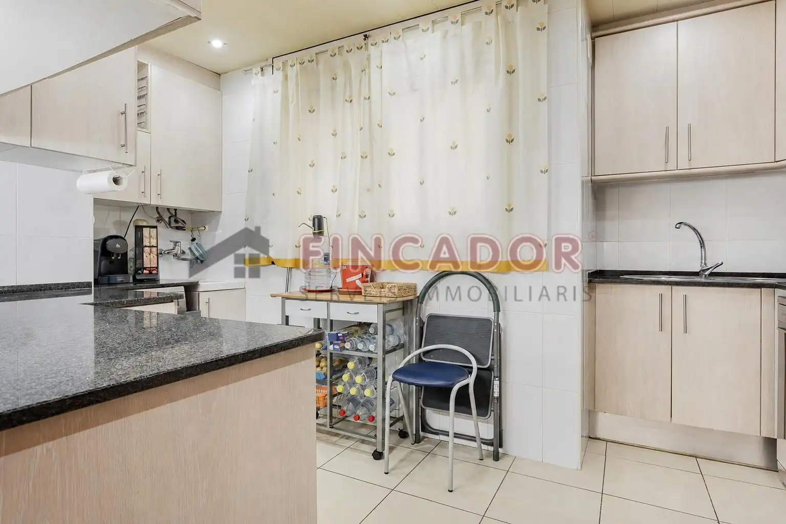 Piso con terraza en venta en Passatge de Carbonell, imagen 12