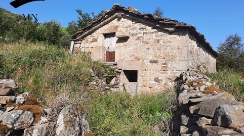 Foto 2 de Finca rústica en venta en Vega de Pas, Cantabria