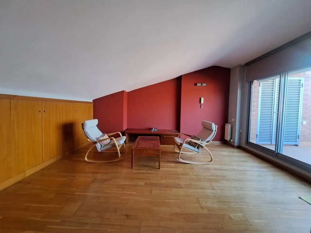 Sala d'estar de Dúplex de lloguer en Sant Quirze del Vallès amb Aire condicionat, Calefacció i Parquet