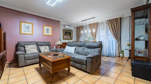 Foto 3 de Casa adosada en venta en Calle de Salvador Allende, Mejorada del Campo, Madrid