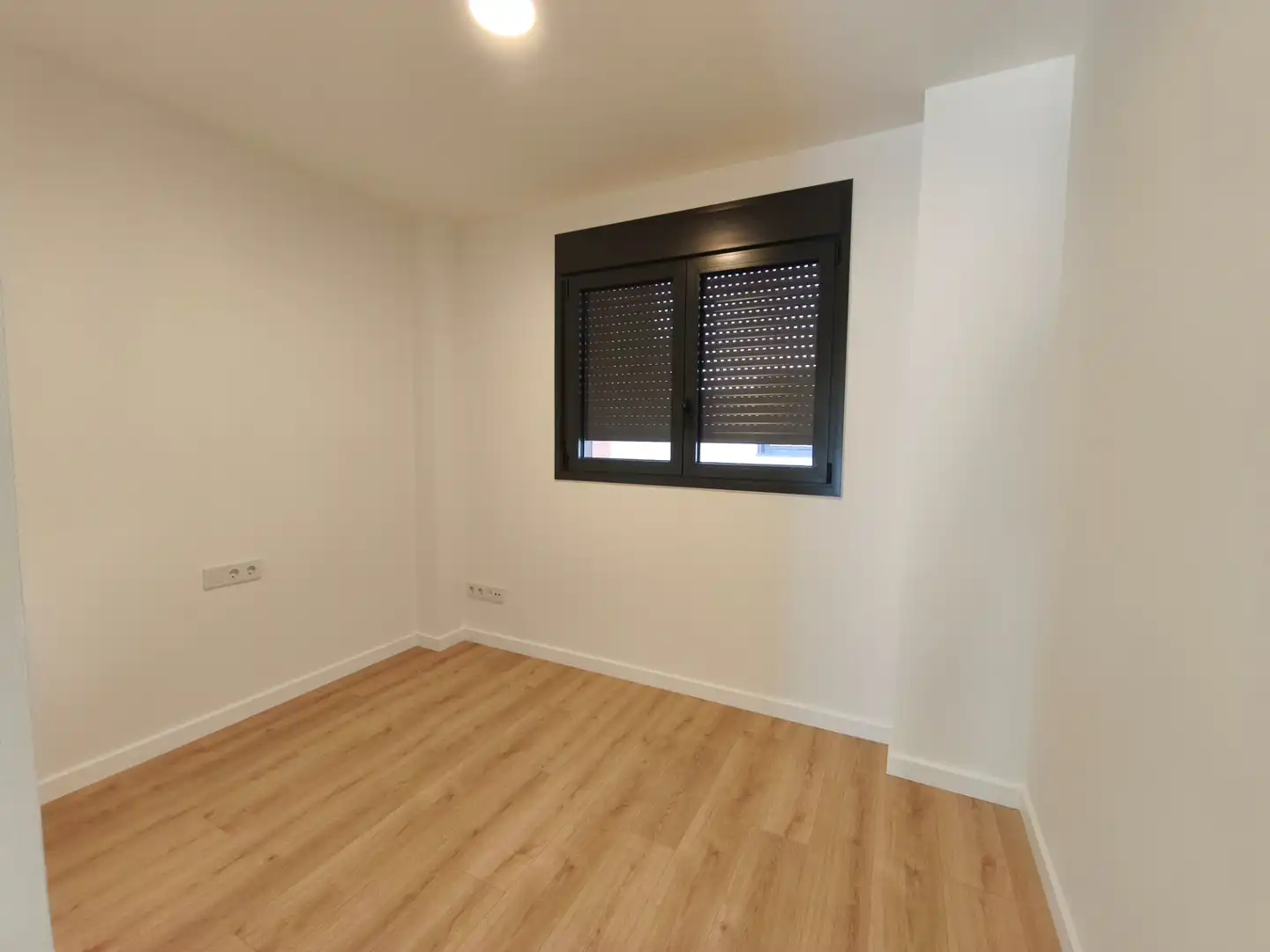 Piso en venta en Cornellà de Llobregat, Barcelona