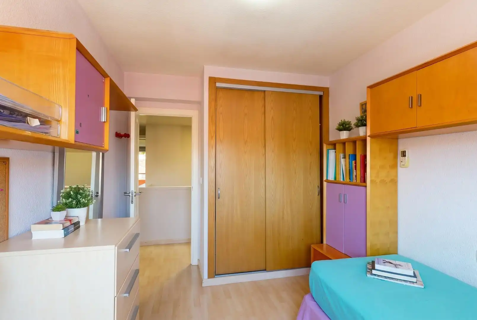 Dormitori de Casa adosada en venda en Sant Joan d'Alacant amb Aire condicionat, Jardí privat i Terrassa