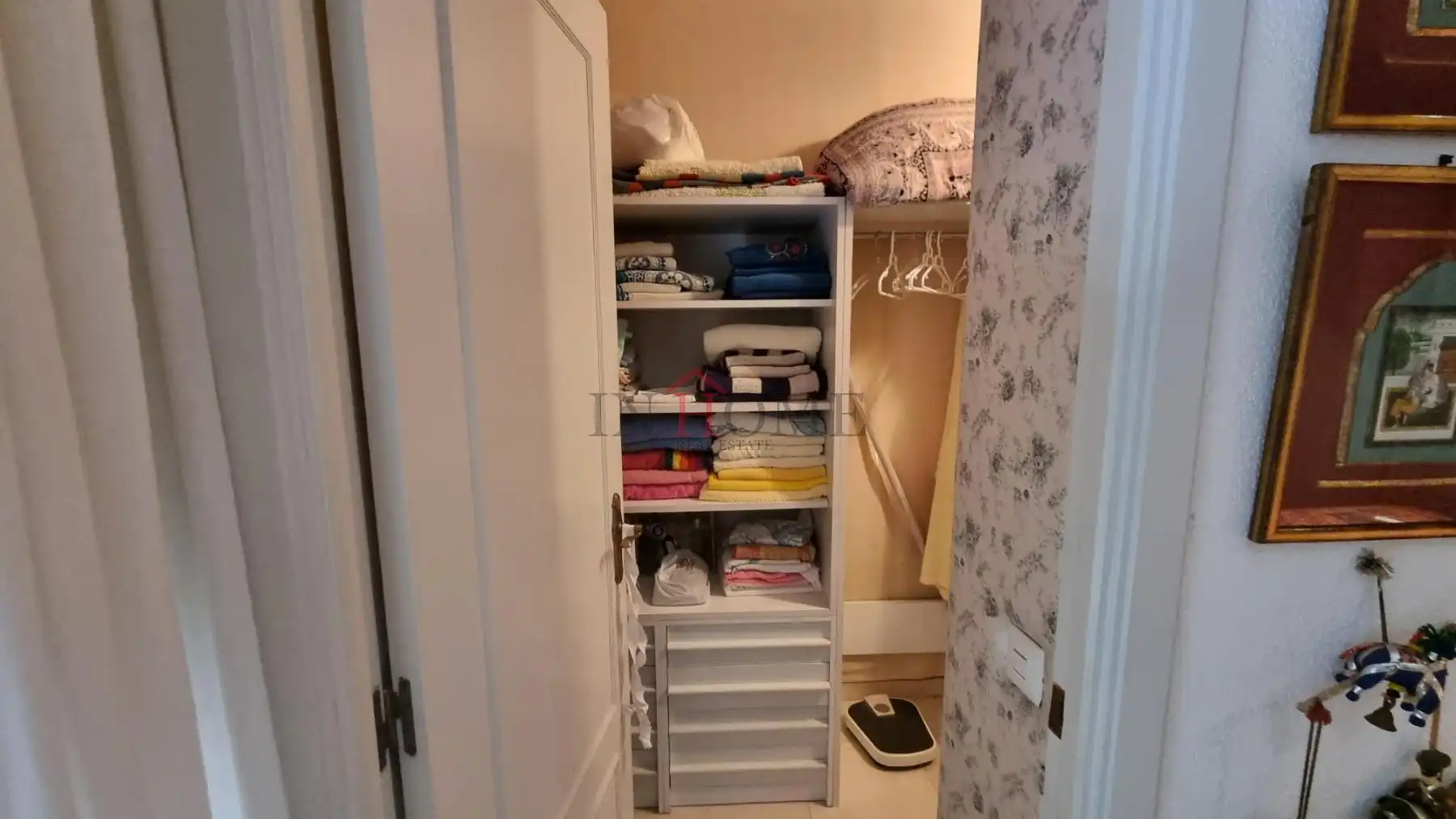 Habitación de Apartamento en venta en Benidorm con Aire acondicionado y Amueblado