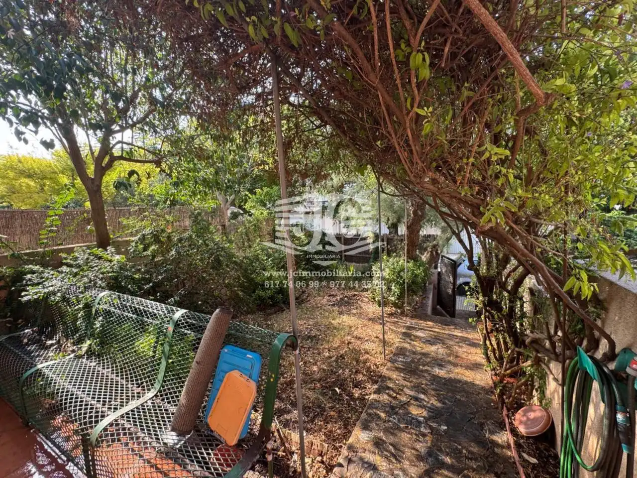 Jardí de Casa o xalet en venda en Tortosa amb Aire condicionat, Calefacció i Jardí privat