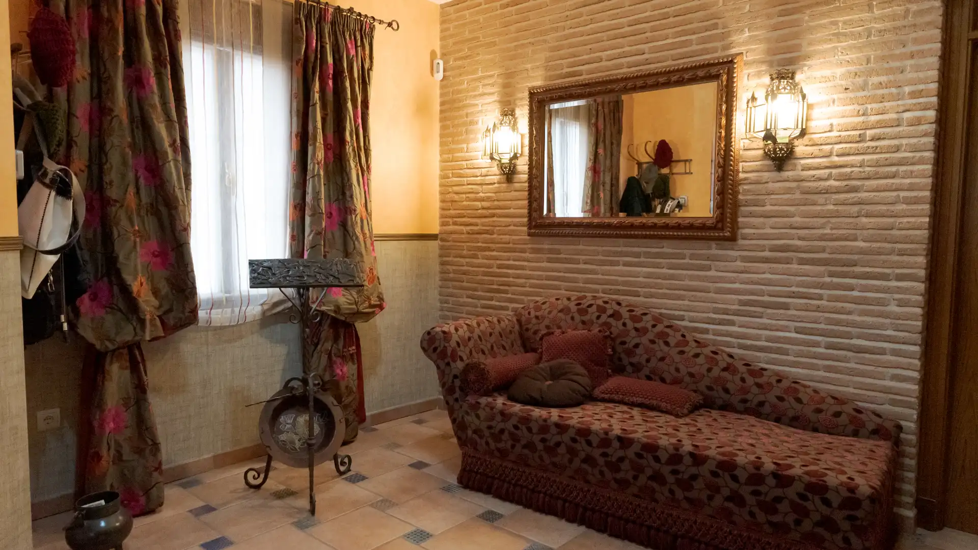 Sala d'estar de Casa o xalet en venda en Gerindote amb Aire condicionat, Calefacció i Jardí privat