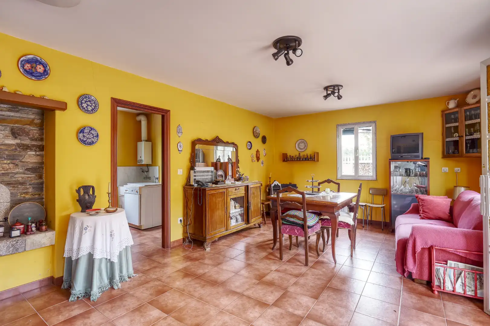 Comedor de Finca rústica en venta en Valdoviño con Calefacción, Jardín privado y Parquet