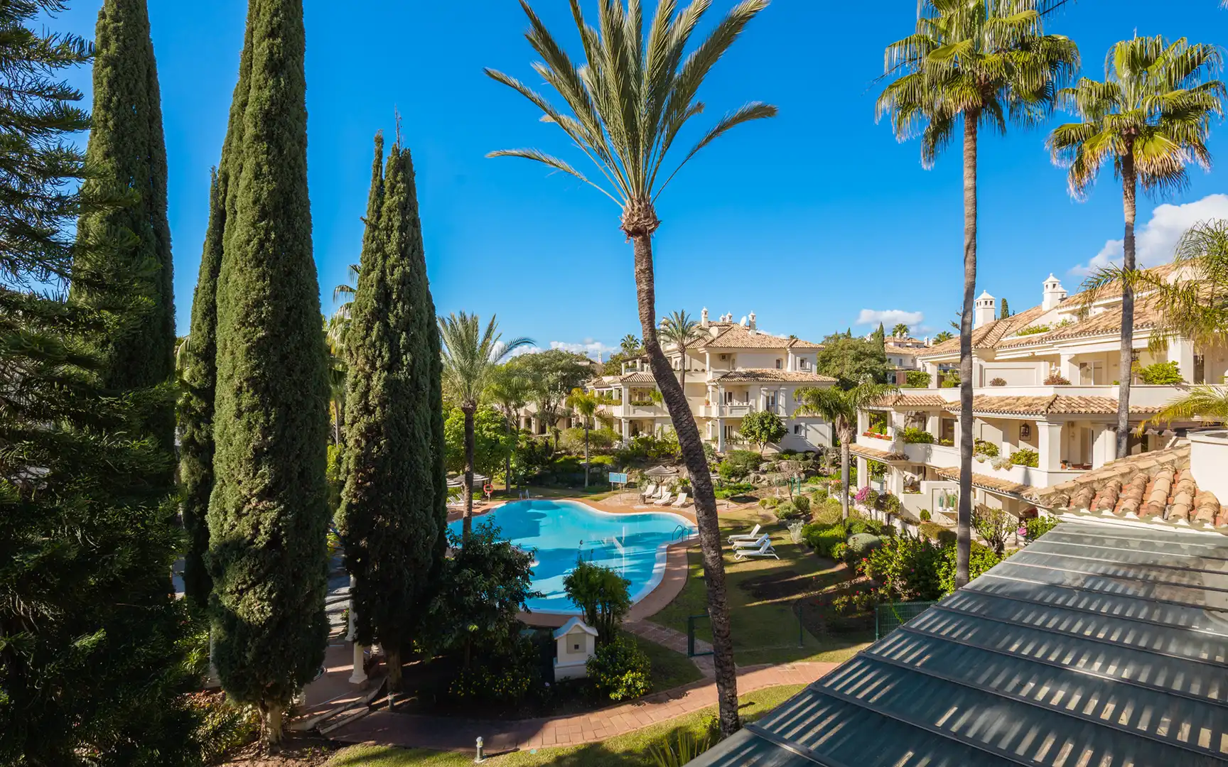 Àtic amb piscina en venda a Nueva Andalucía, imagen 32