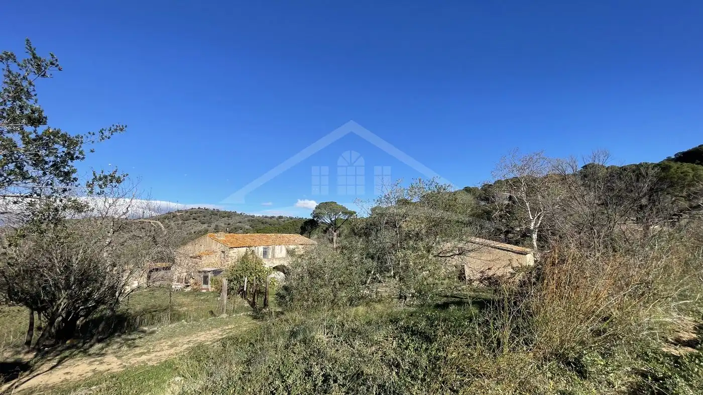 Finca rústica en venta en Vilajuïga