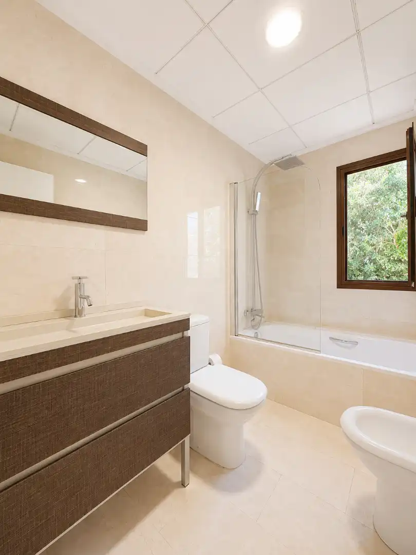 Bathroom of Detached homes for sale in Mutxamel  with Air Conditioner, Heating and Private garden