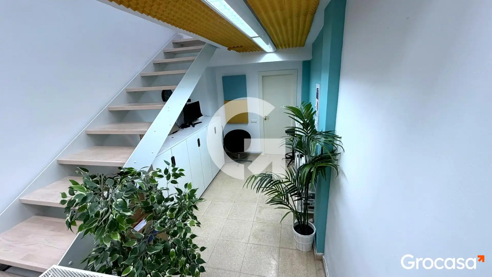 Commercial properties for sale in Cornellà de Llobregat  with Air Conditioner