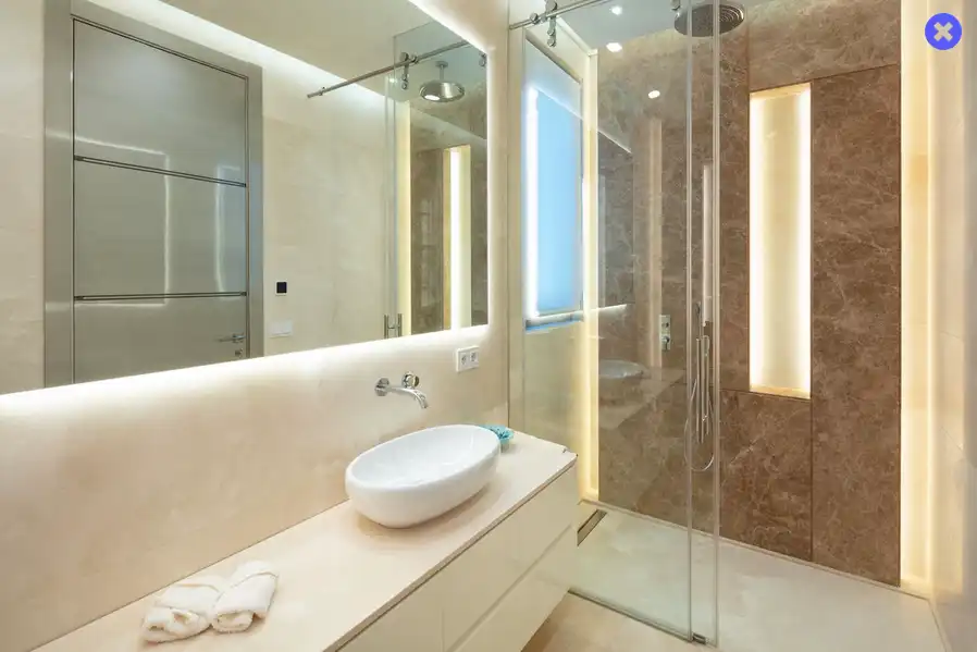 Bathroom of Houses for rent in Marbella  with Air Conditioner, Private garden and Terrace