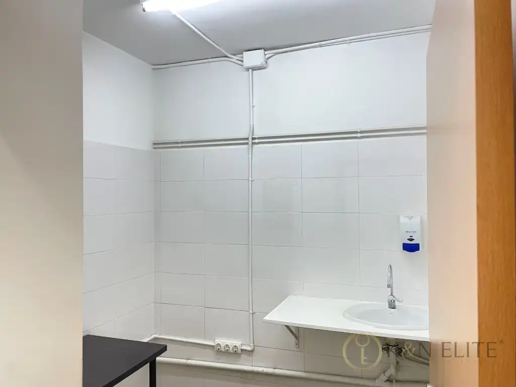 Local comercial de lloguer a Vallirana, imagen 27