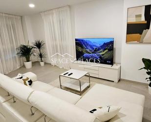 Living room of Flat to rent in  Valencia Capital  with Air Conditioner, Heating and Terrace