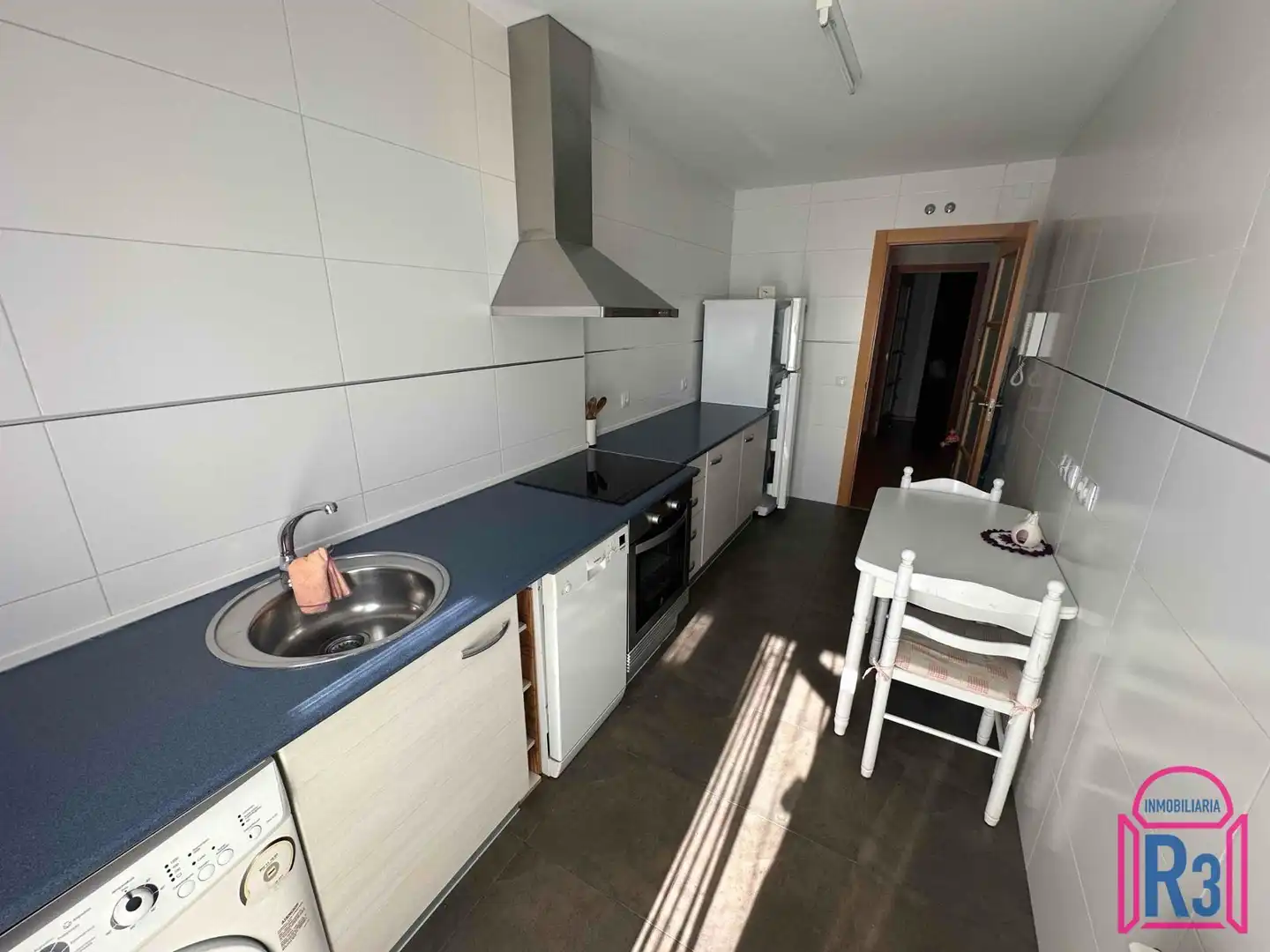 Kitchen of Flat for sale in León Capital   with Heating, Terrace and Storage room