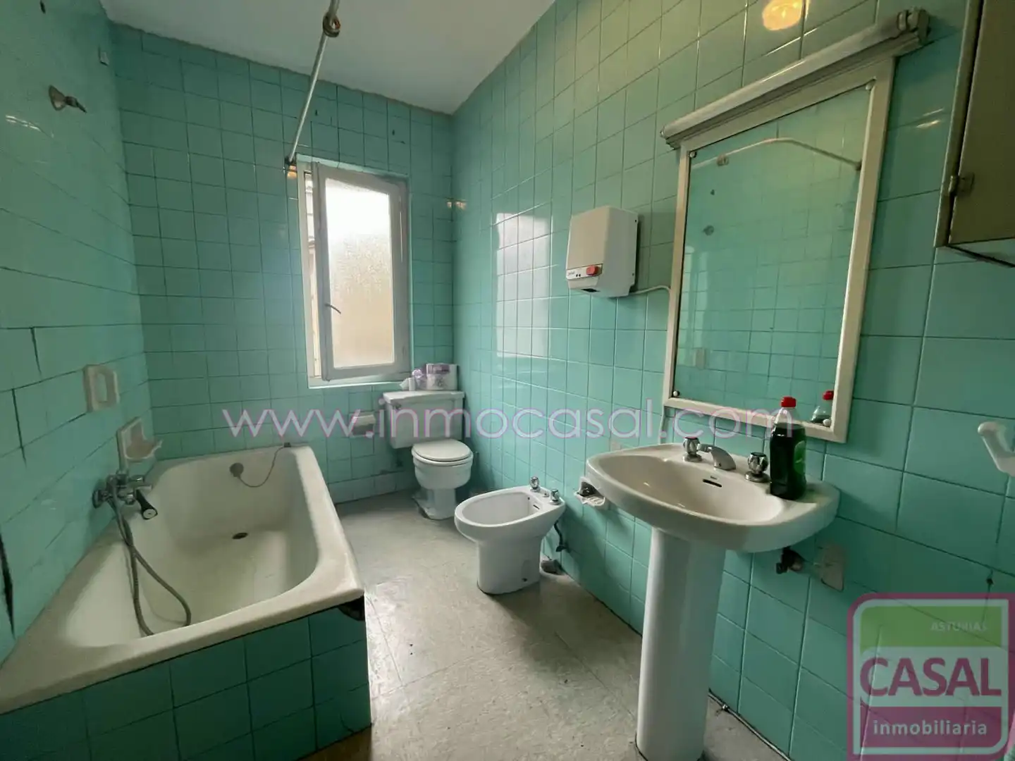 Baño de Piso de alquiler en Mieres (Asturias)