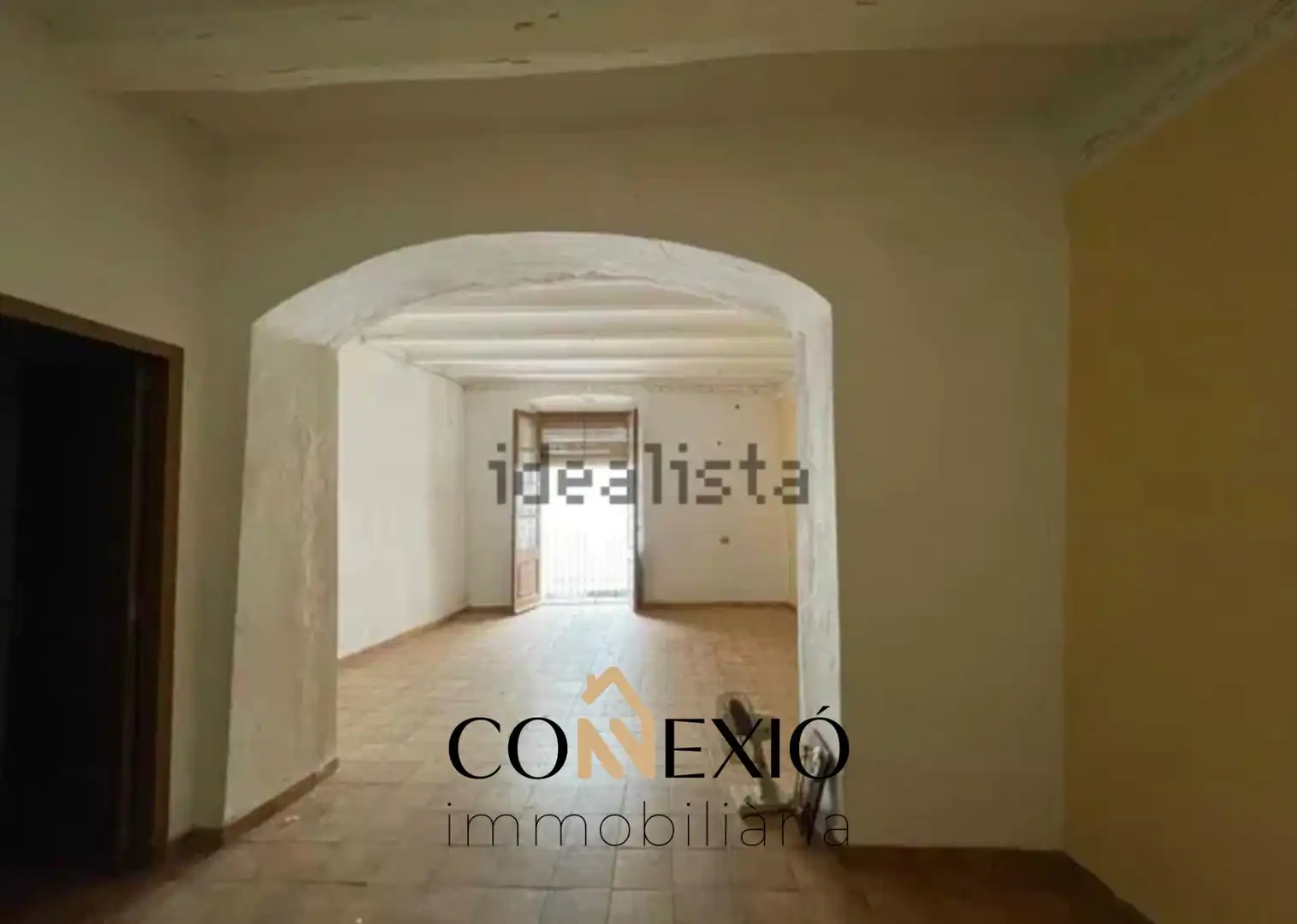 Buildings for sale in Bàscara