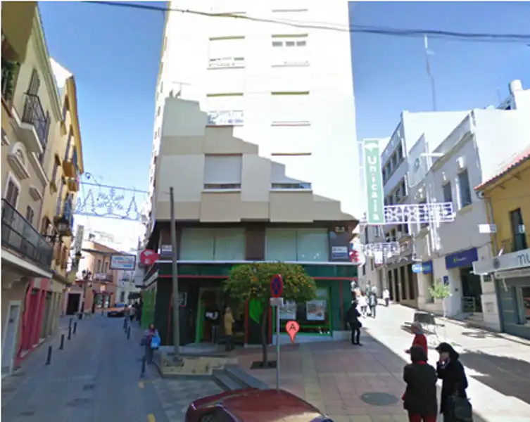 Local comercial en venta en Casco Antiguo