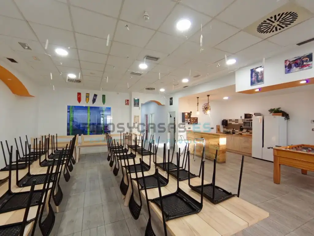 Local comercial en traspàs a Calle Alfonso I El Batallador 27, imagen 9