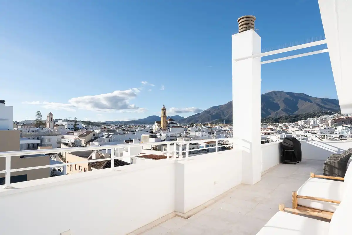 Àtic amb ascensor en venda a Estepona Pueblo, imagen 14