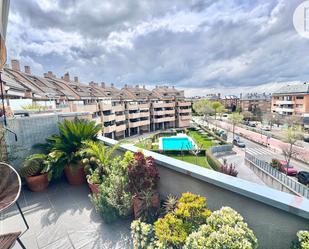 Exterior view of Attic for sale in Boadilla del Monte  with Air Conditioner, Heating and Parquet flooring