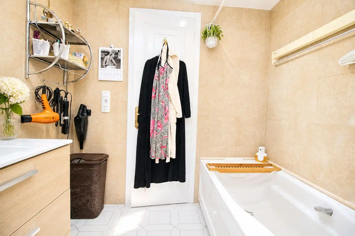 Bathroom of Study for sale in Mijas  with Air Conditioner and Terrace