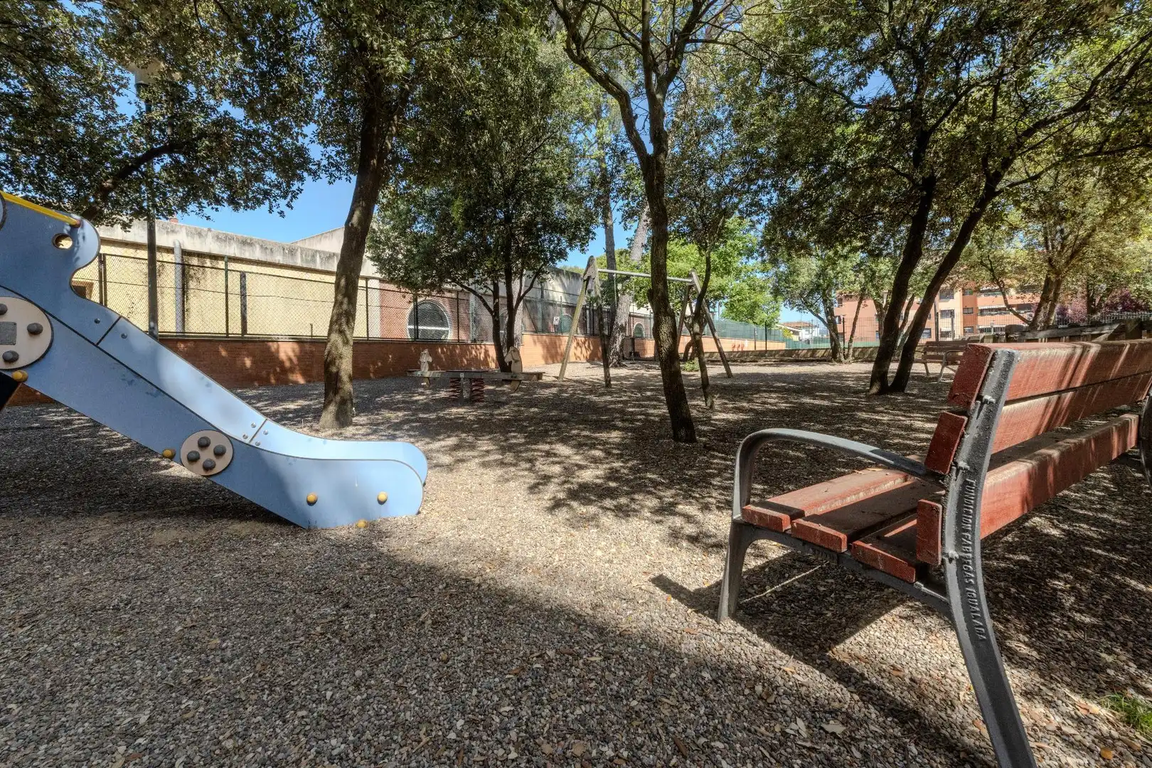 Vista exterior de Planta baja en venta en Sabadell con Aire acondicionado, Calefacción y Jardín privado
