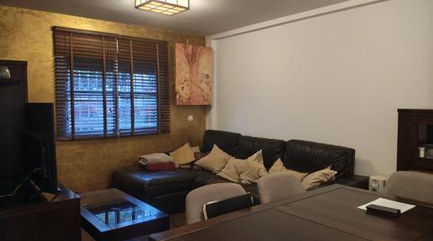 Foto 2 de Casa adosada en venta en La Banda - Campo de Fútbol, Chiclana de la Frontera