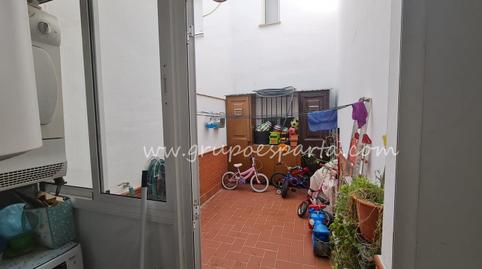 Foto 4 de Casa adosada en venta en Calle Aljarafe, Albaida del Aljarafe, Sevilla