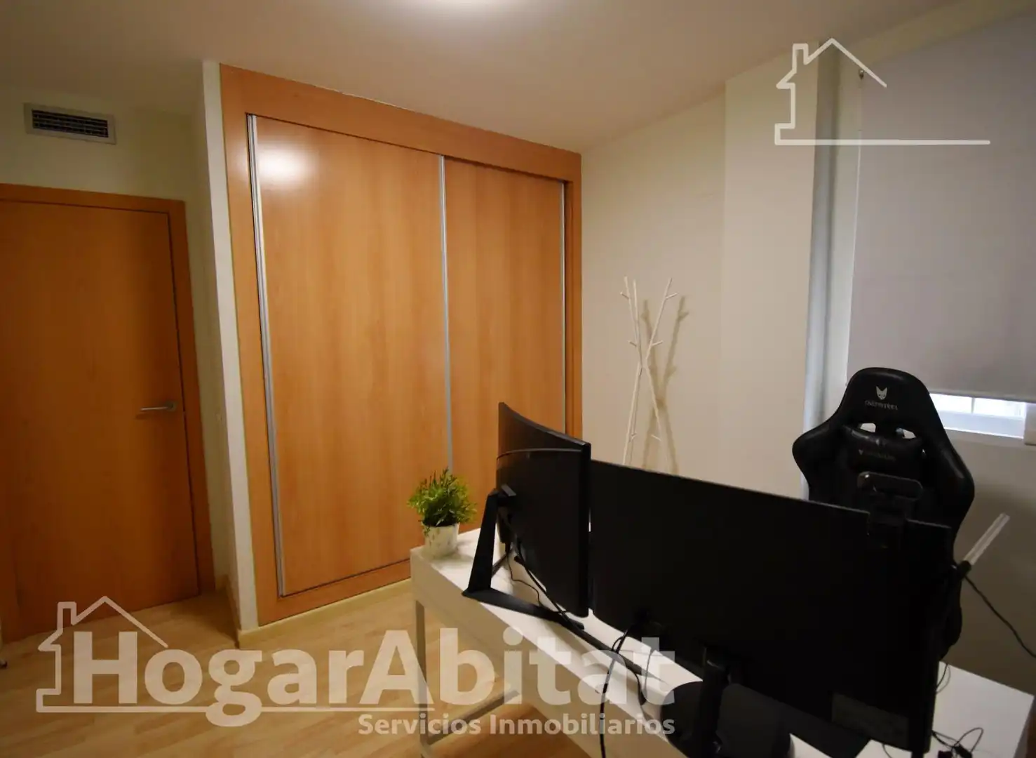 Schlafzimmer von Wohnung zum Verkauf in Burriana / Borriana mit Parkett, Möbliert und Balkon
