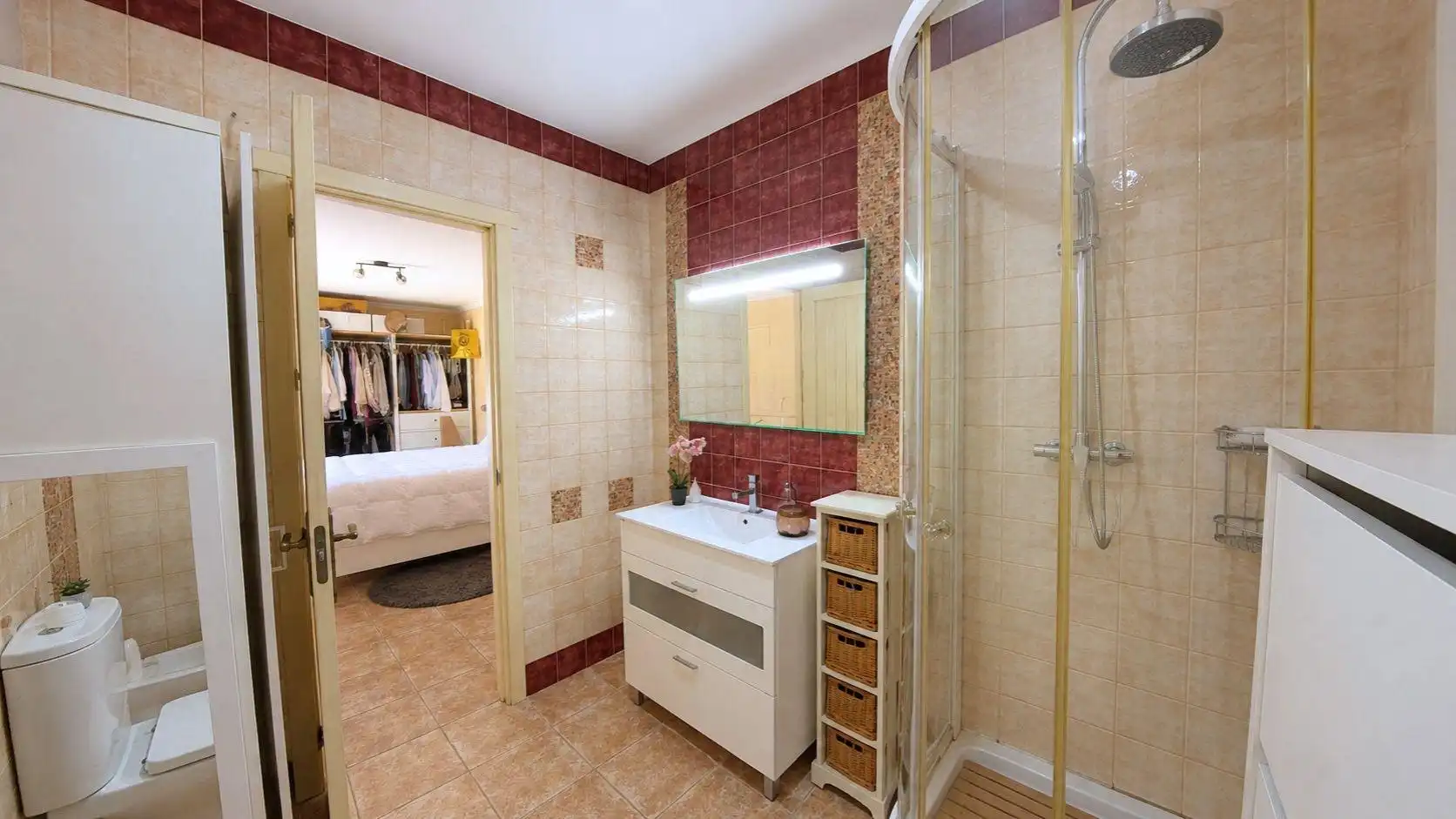 Bathroom of Houses for sale in Chiclana de la Frontera  with Air Conditioner, Private garden and Storage room