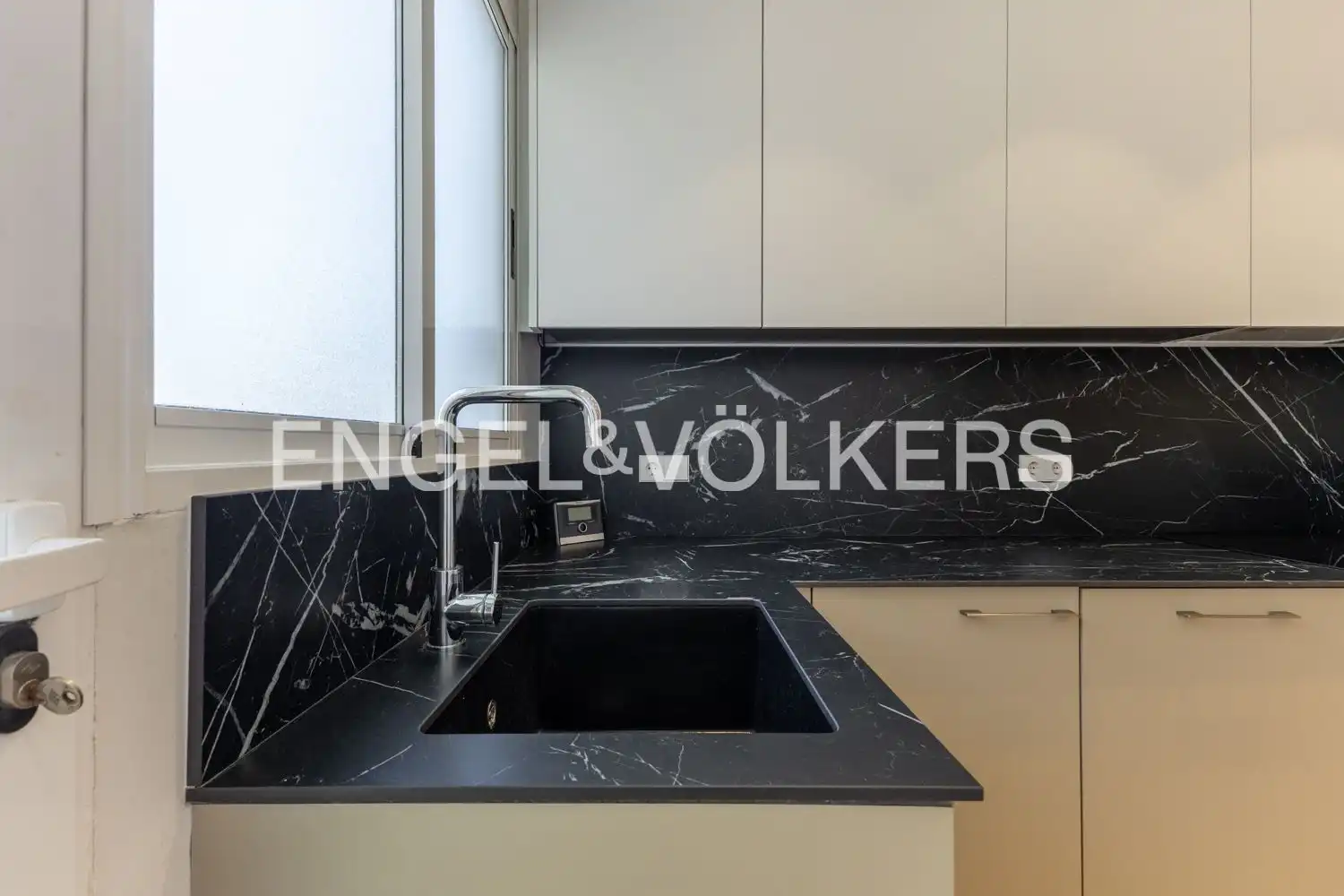 Cocina de Piso de alquiler en Valencia con Aire acondicionado, Calefacción y Amueblado