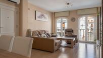 Sala d'estar de Apartament en venda en Alhaurín El Grande amb Balcó