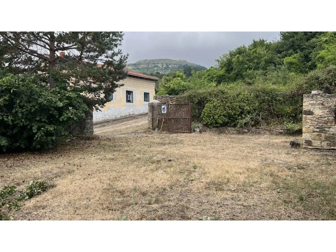 Residencial en venta en Merindad de Valdeporres