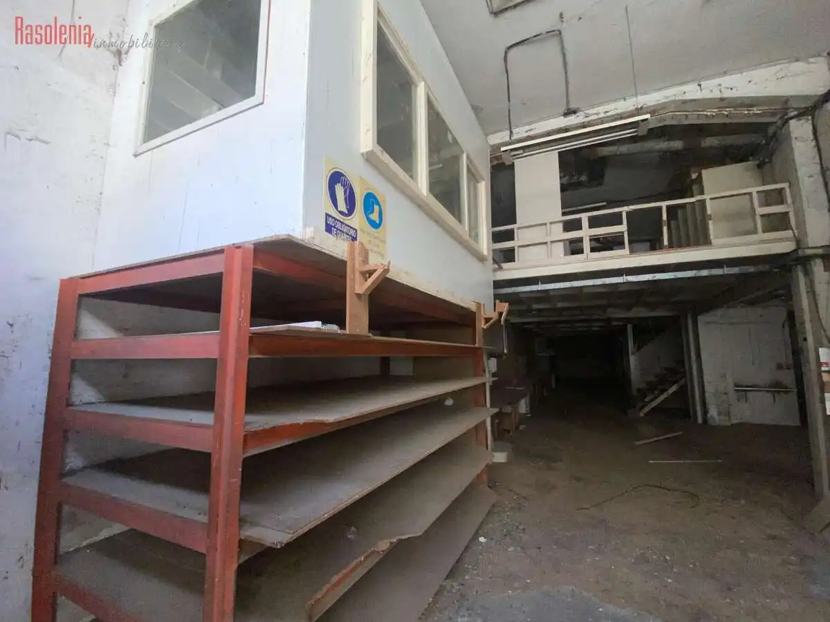 Business premises for sale in De la Merced SN, imagen 11