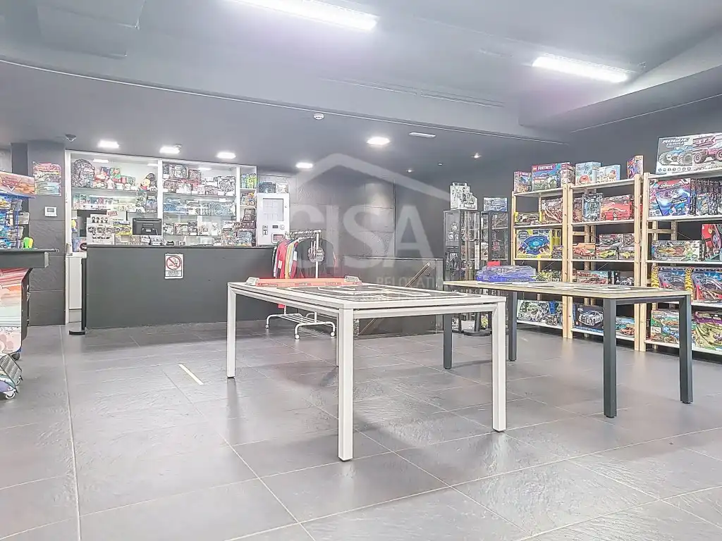 Locale commerciale in affitto a Carrer Isabelle Sandy, 2-4 2-4, imagen 29