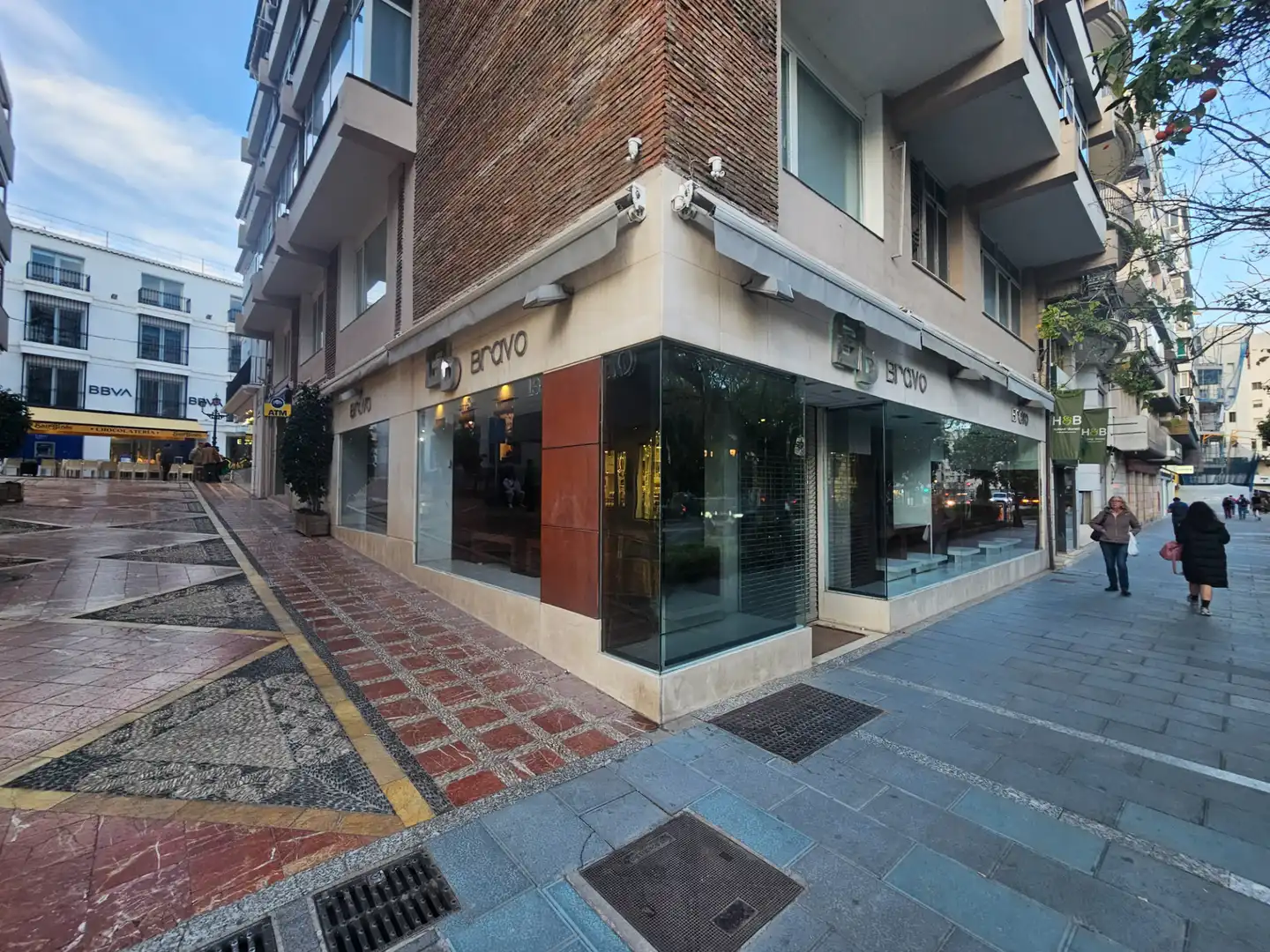 Local comercial en venda a Avenida Ramón y Cajal