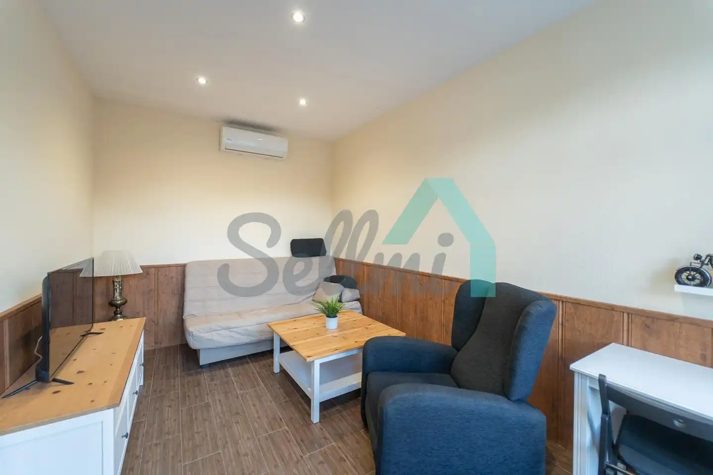 Casa adosada en venta en Eladio Rico García, Valdés - Luarca
