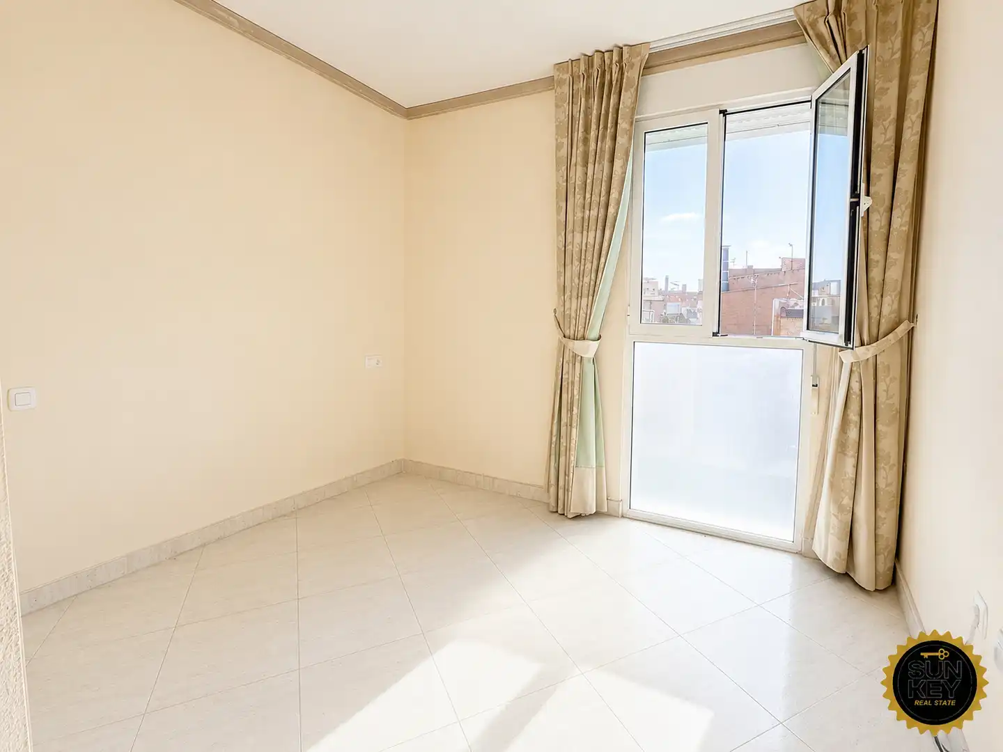 Flat with terrace for sale in Puerto de Mazarrón, imagen 3