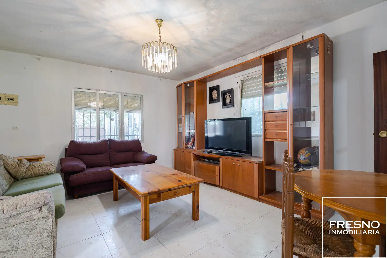 Sala de estar de Casa o chalet en venta en Serracines con Jardín privado, Terraza y Trastero