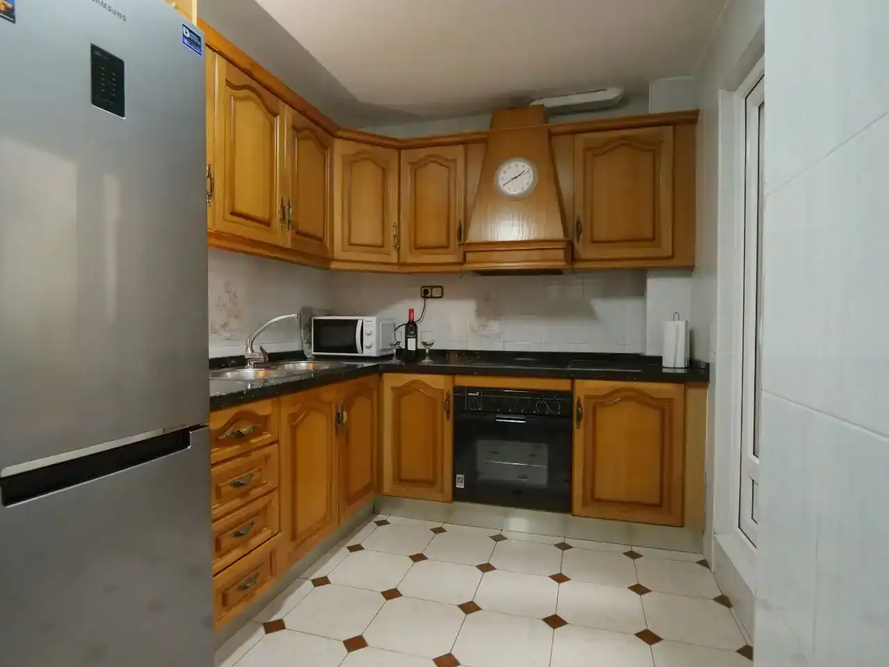 Küche von Wohnung zur Miete in  Granada Capital mit Klimaanlage und Balkon