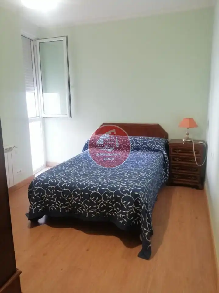Schlafzimmer von Wohnung zur Miete in Pontevedra Capital 