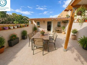 Casa en venta en Col.legis Nous