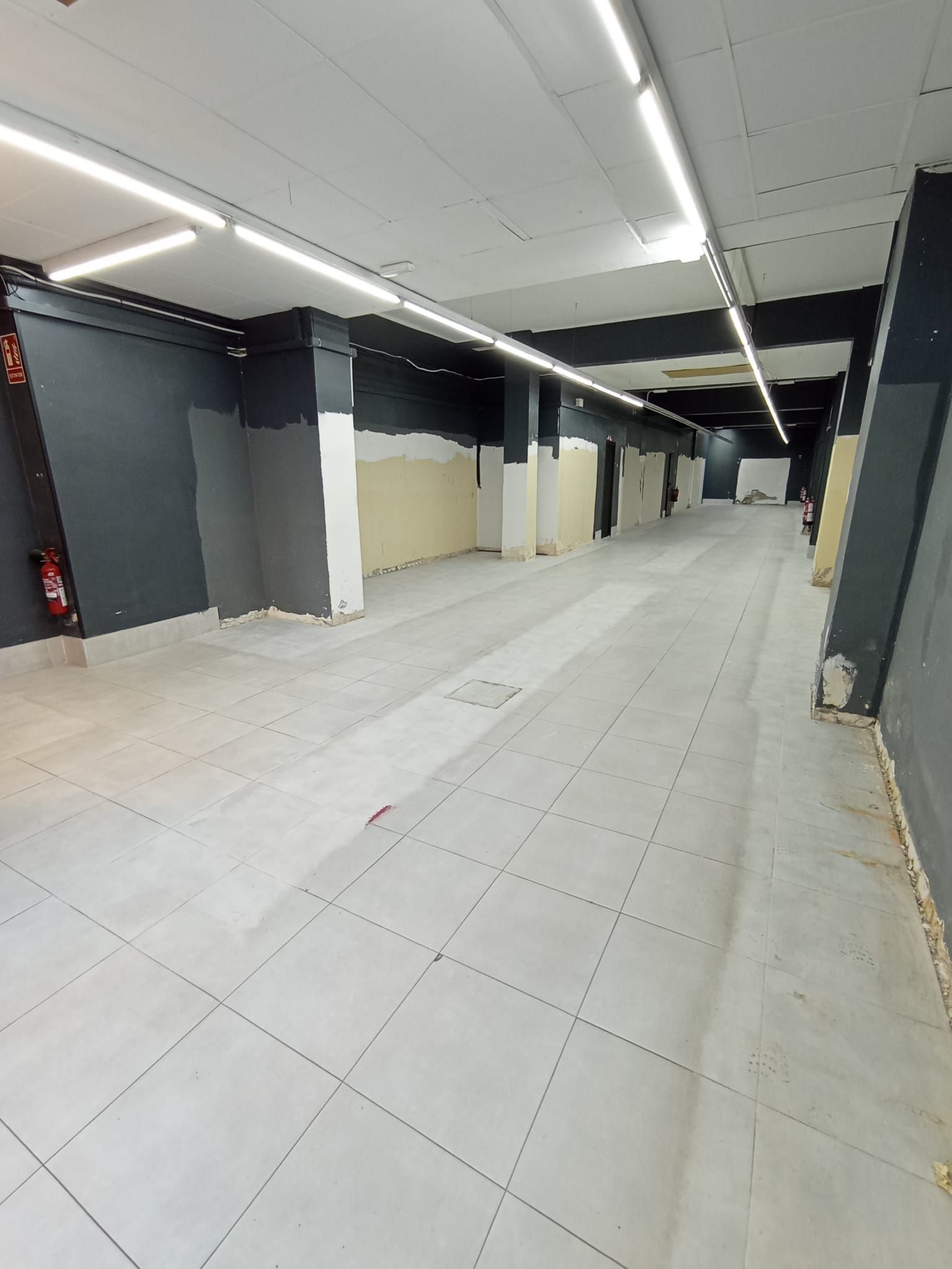 Local de lloguer a Estruch - Eixample, El Prat de Llobregat