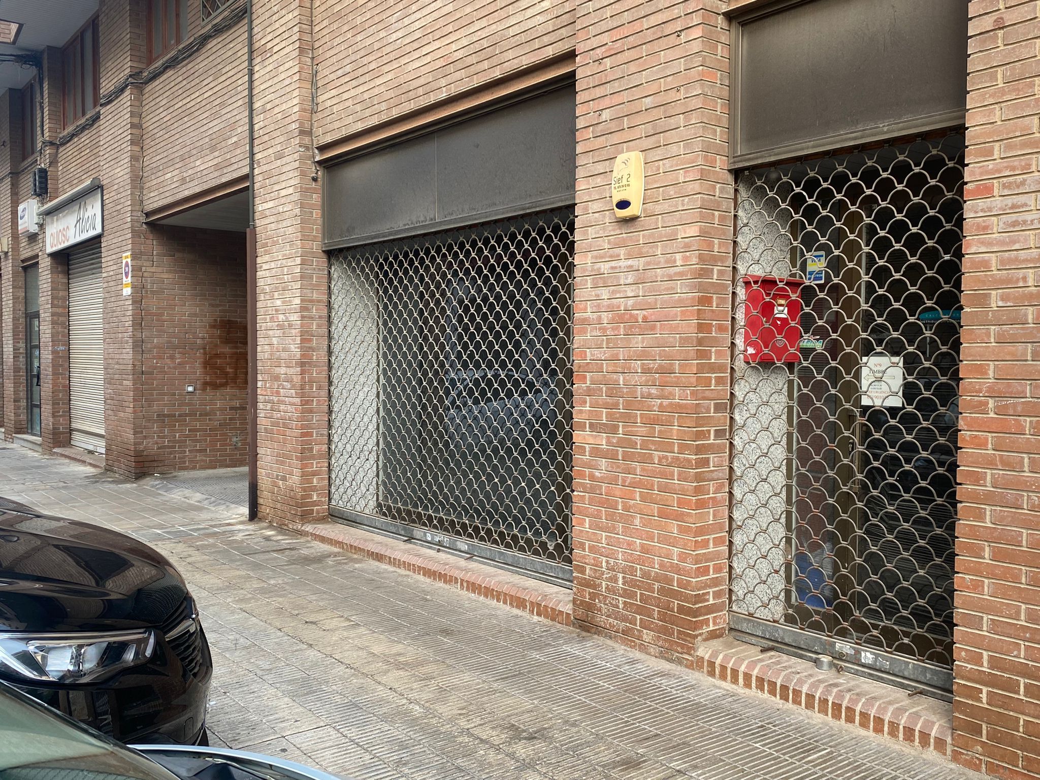 Premises for sale in  Lleida Capital