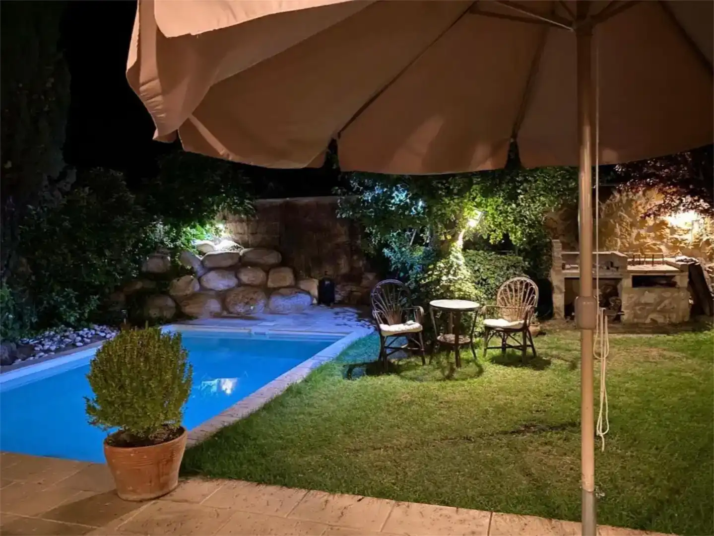 Terrassa de Pis en venda en Puentedura amb Jardí privat, Traster i Piscina