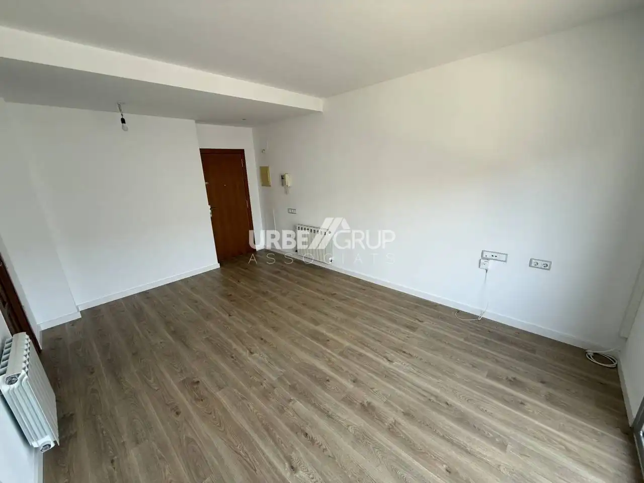 Wohnung zur Miete in Calle Josep Maria Palau, Sant Pere Nord