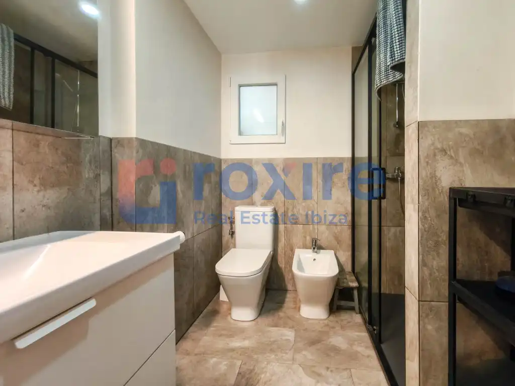 Badezimmer von Wohnung zur Miete in Eivissa mit Terrasse, Möbliert und Ofen