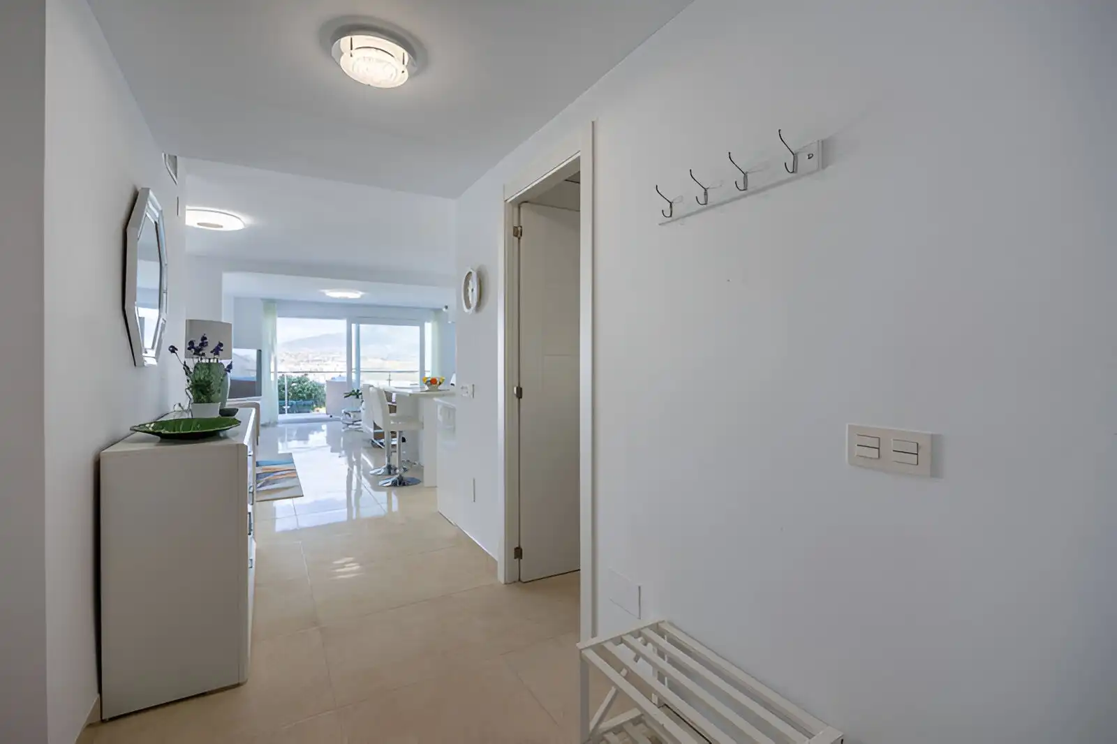 Erdgeschoss zum Verkauf in Mijas mit Klimaanlage, Terrasse und Schwimmbad