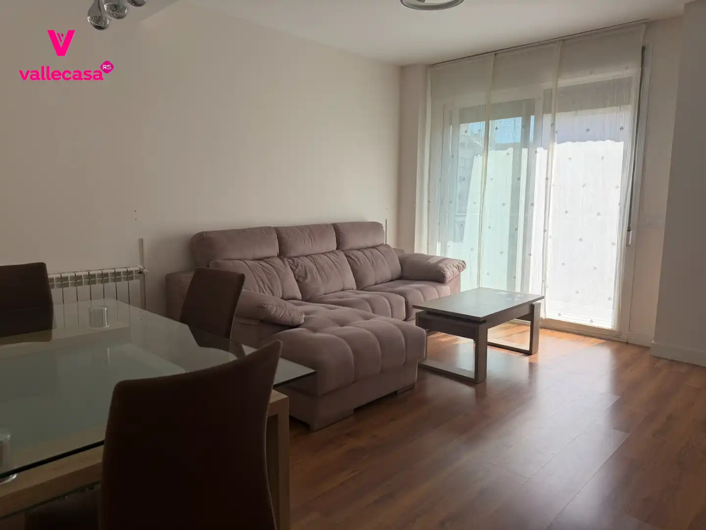 Sala d'estar de Pis en venda en Madrid amb Aire condicionat, Calefacció i Terrassa